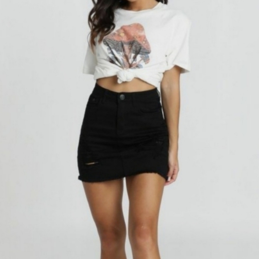 WET SEAL Frayed Hem Denim Mini Skirt In Black